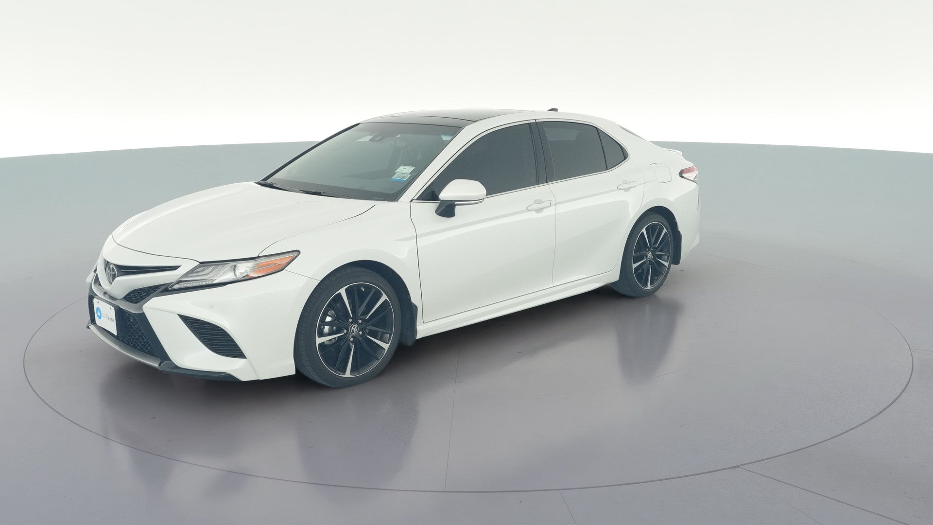 2018 Toyota Camry vehicle photo