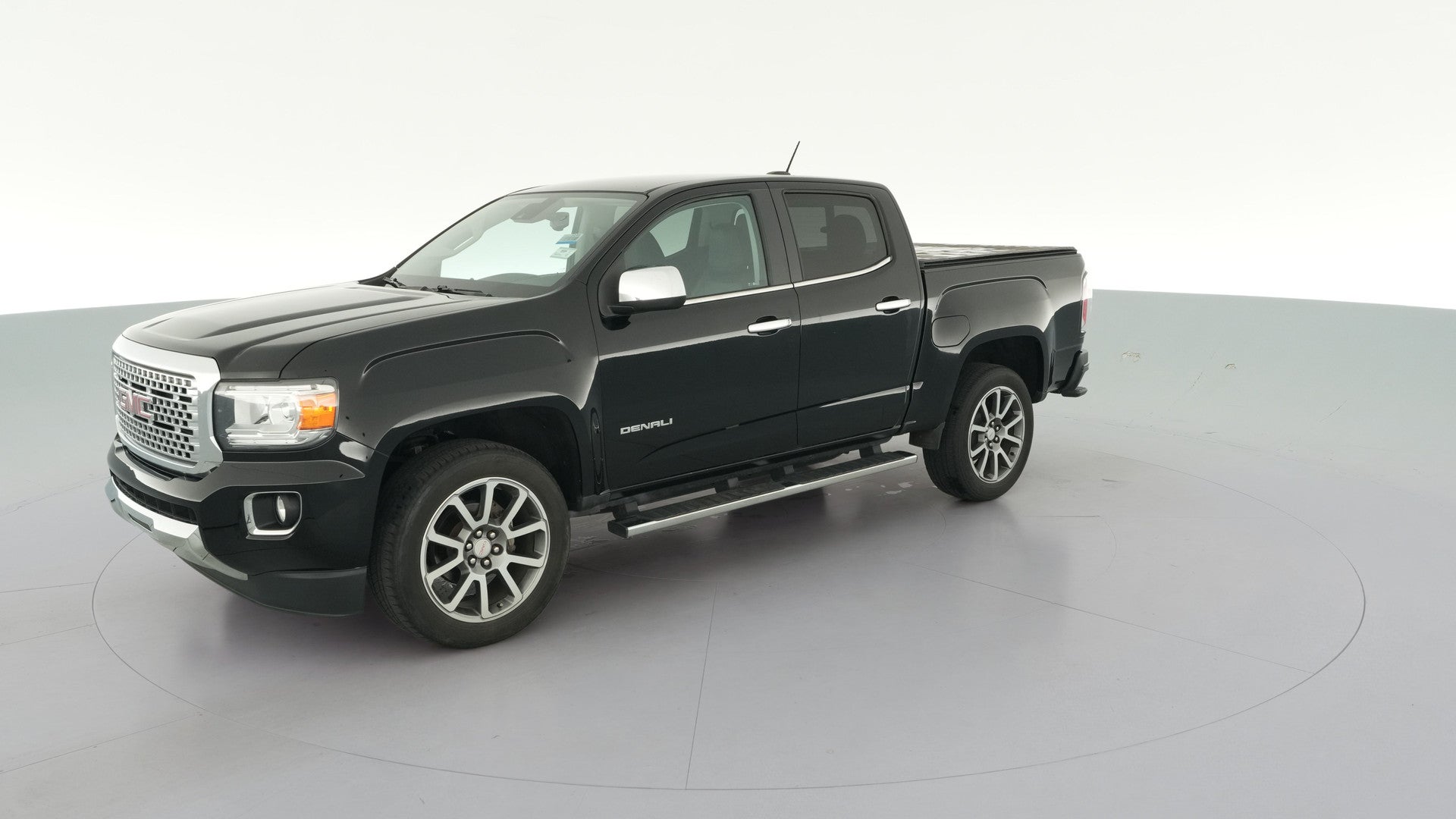 2017 GMC Canyon Crew Cab vehicle photo