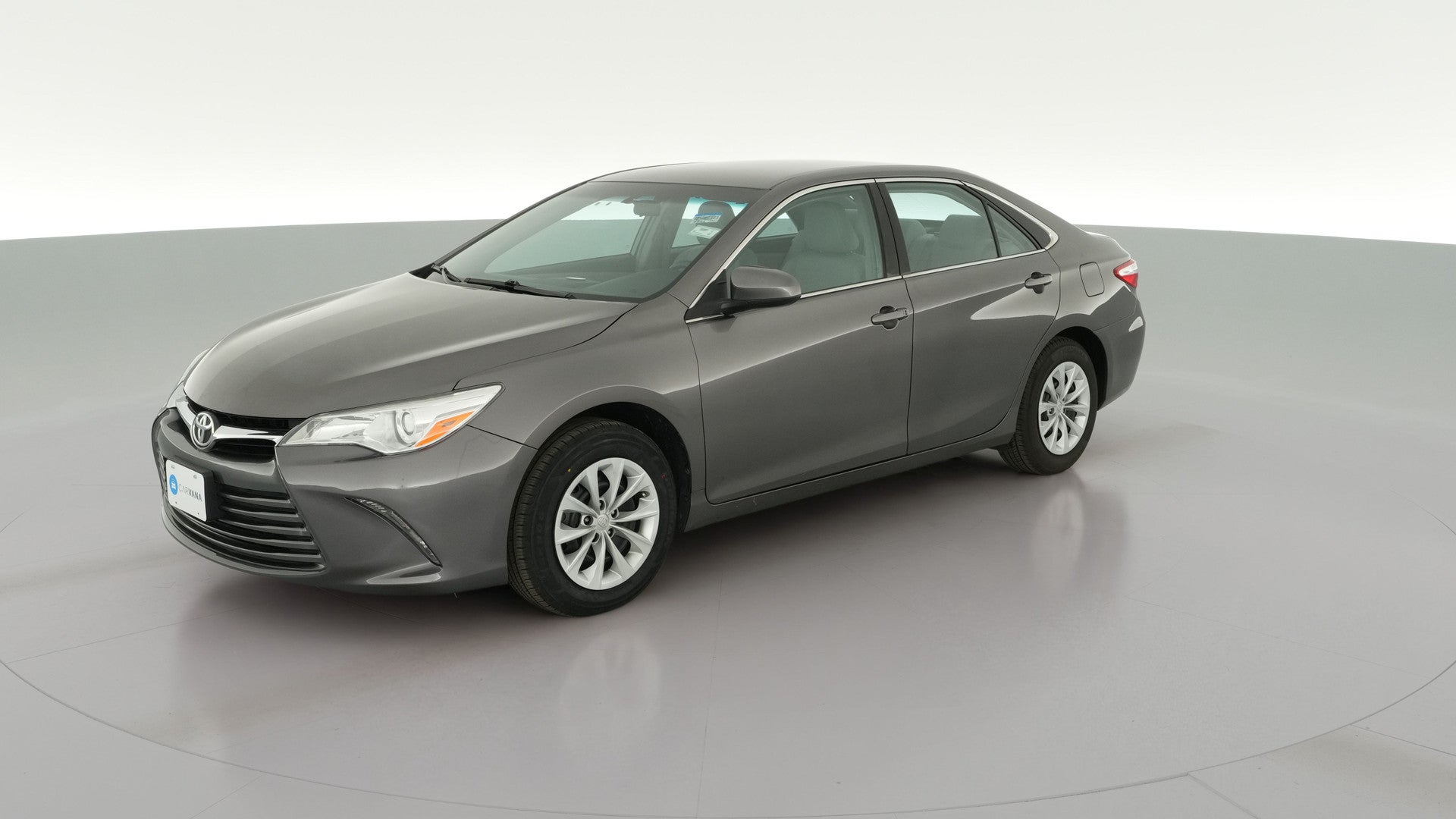 2016 Toyota Camry vehicle photo