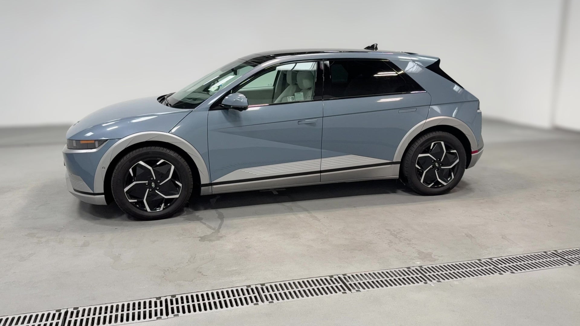 2024 Hyundai IONIQ 5 vehicle photo