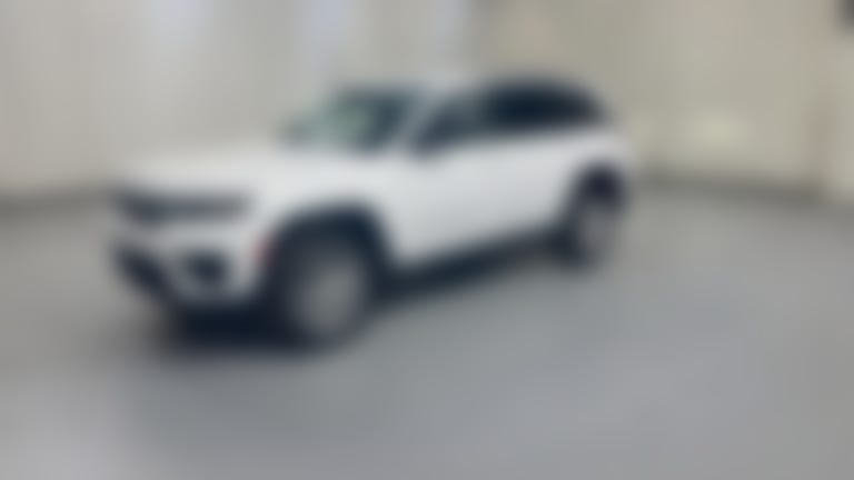 2026 Jeep Grand Cherokee vehicle photo