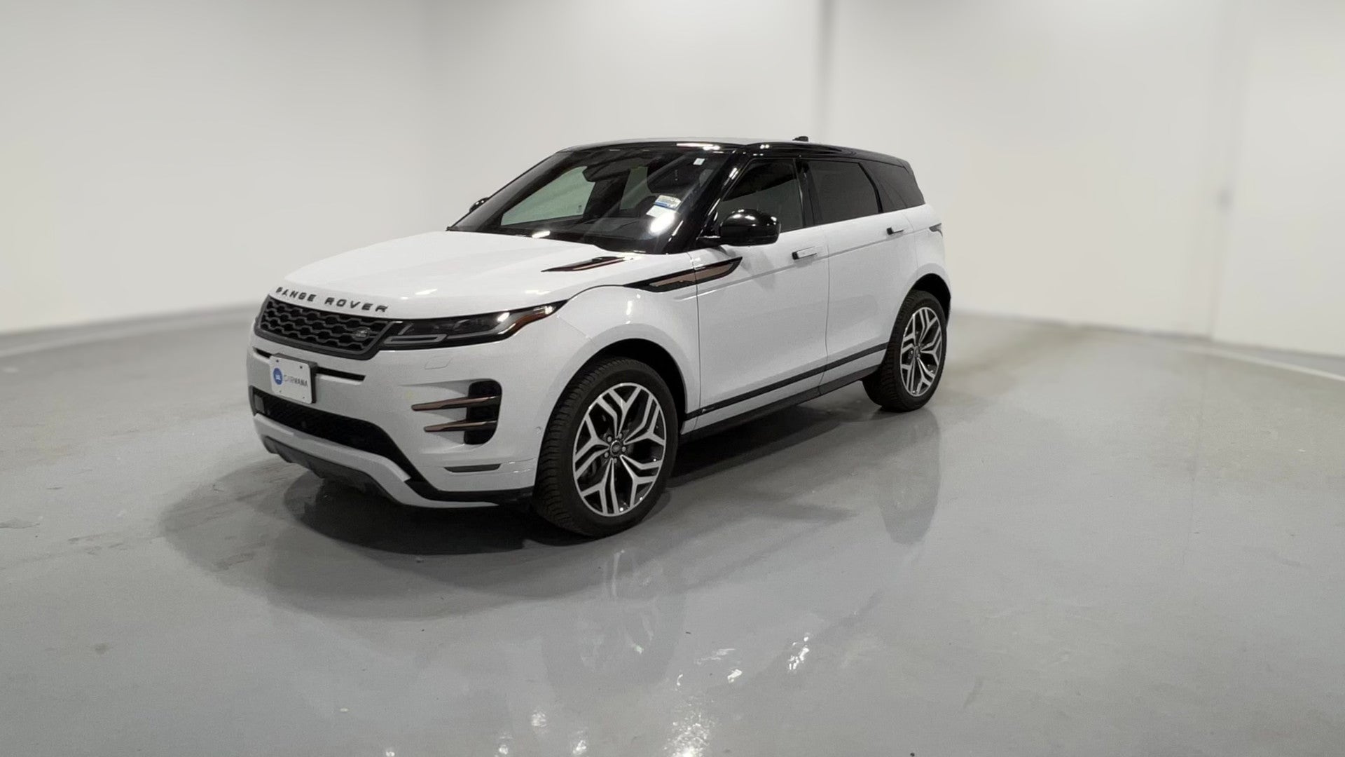2020 Land Rover Range Rover Evoque vehicle photo
