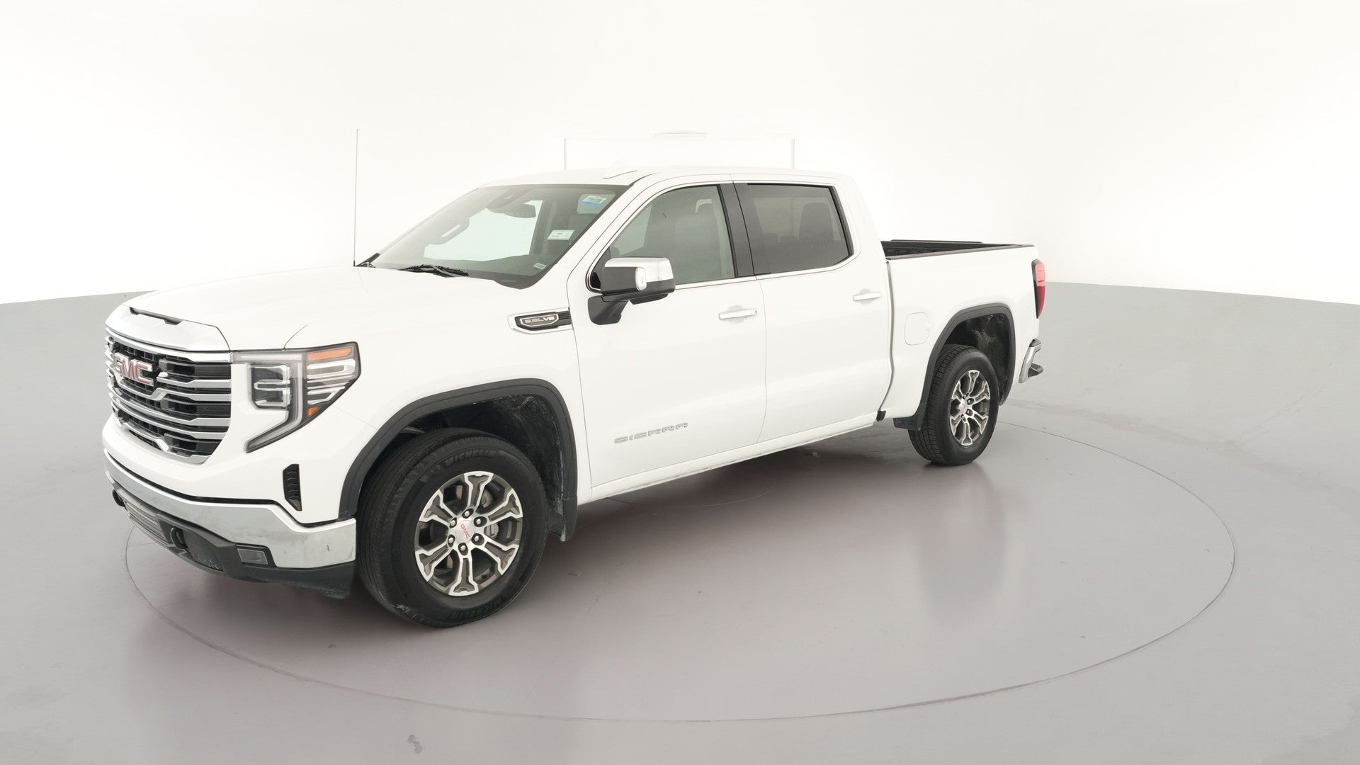 2025 GMC Sierra 1500 Crew Cab vehicle photo