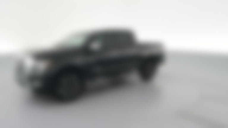 2021 Nissan Titan Crew Cab vehicle photo