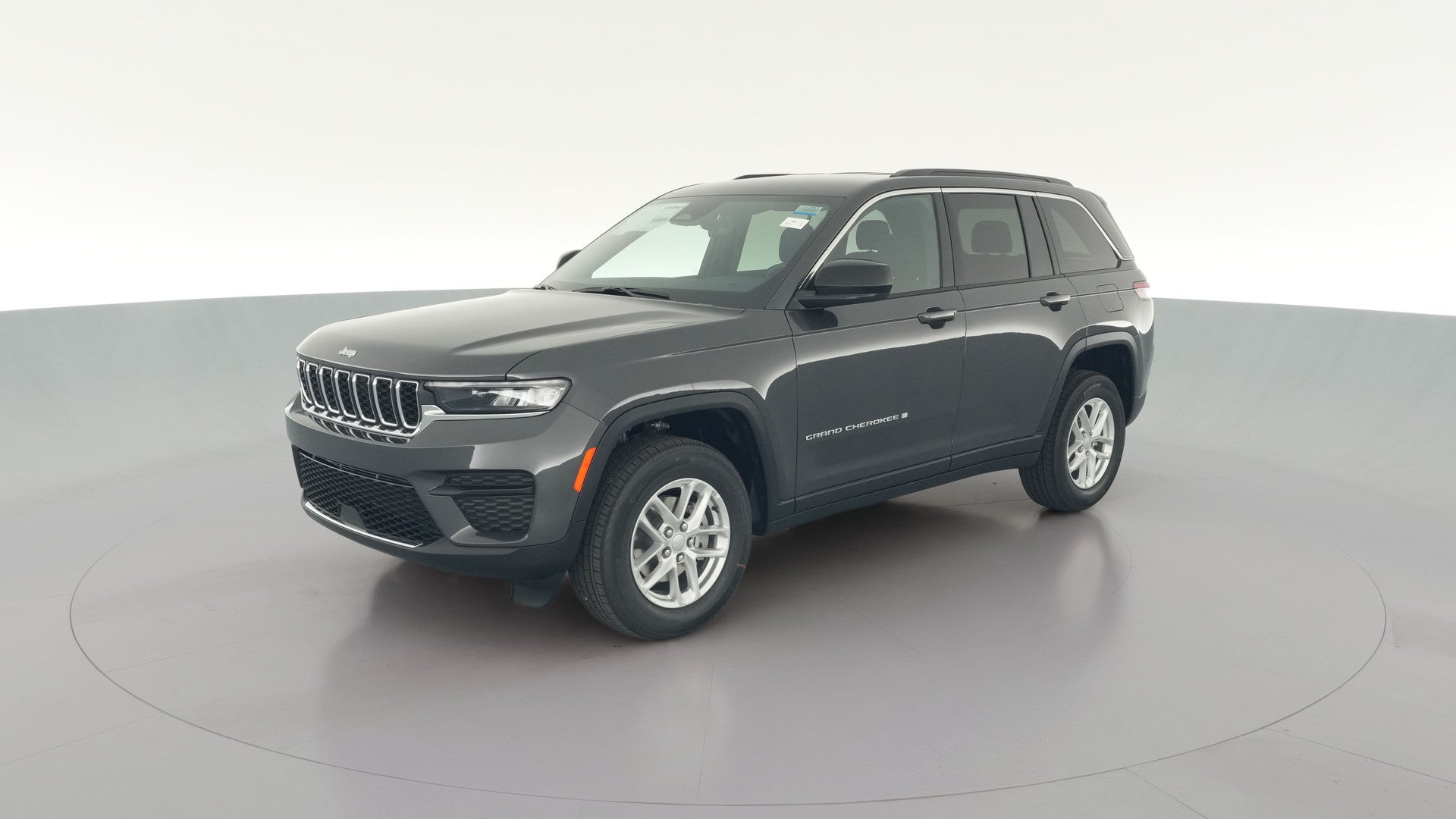 2026 Jeep Grand Cherokee vehicle photo