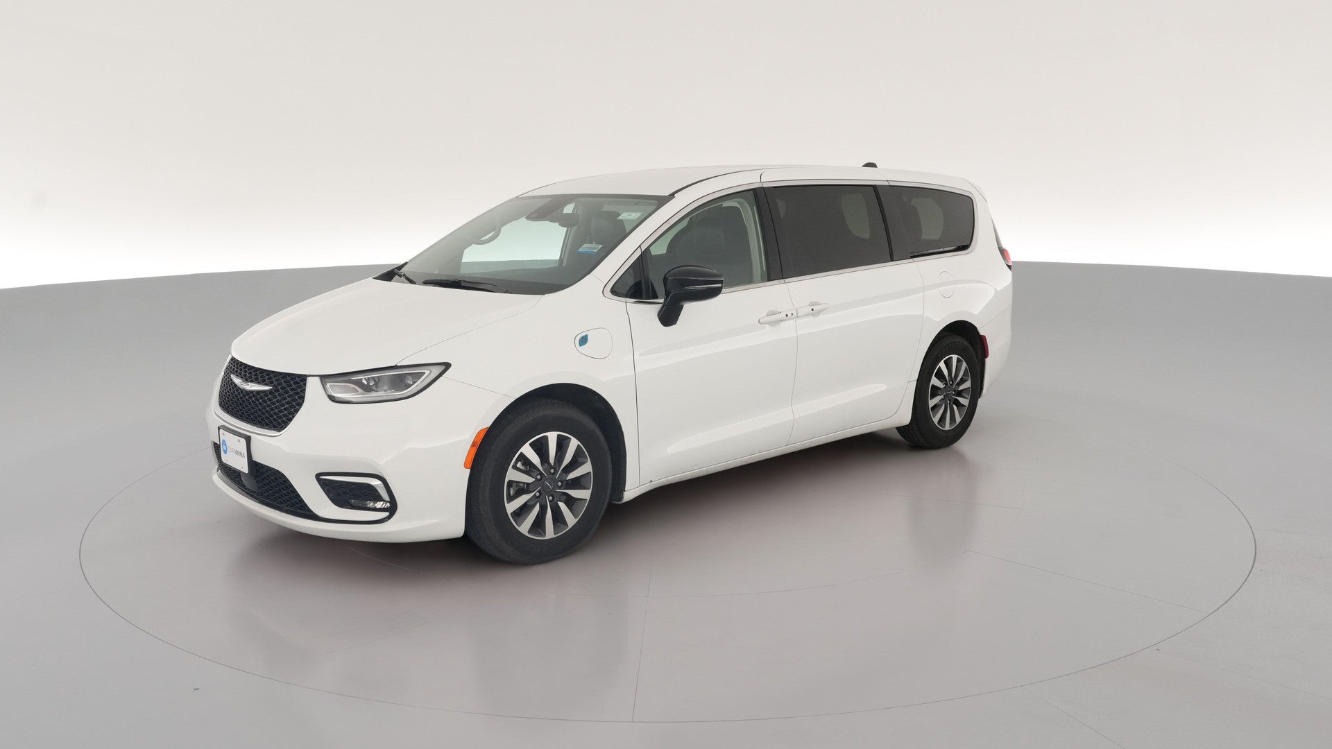 2024 Chrysler Pacifica Hybrid vehicle photo