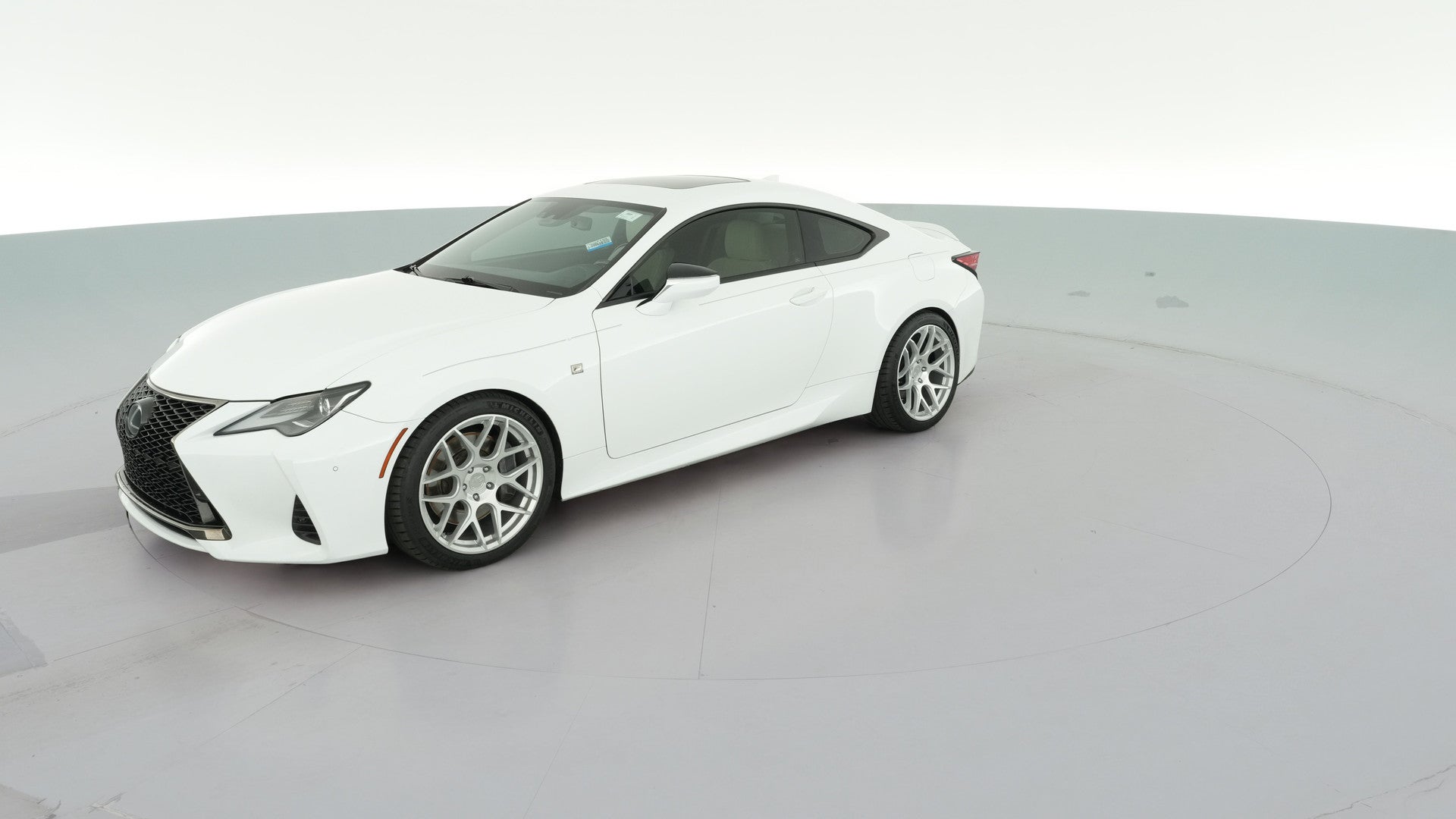 2019 Lexus RC vehicle photo