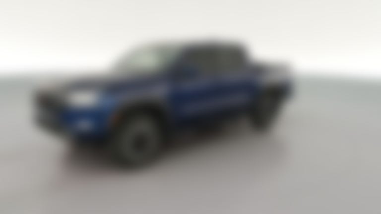 2022 Nissan Frontier Crew Cab vehicle photo