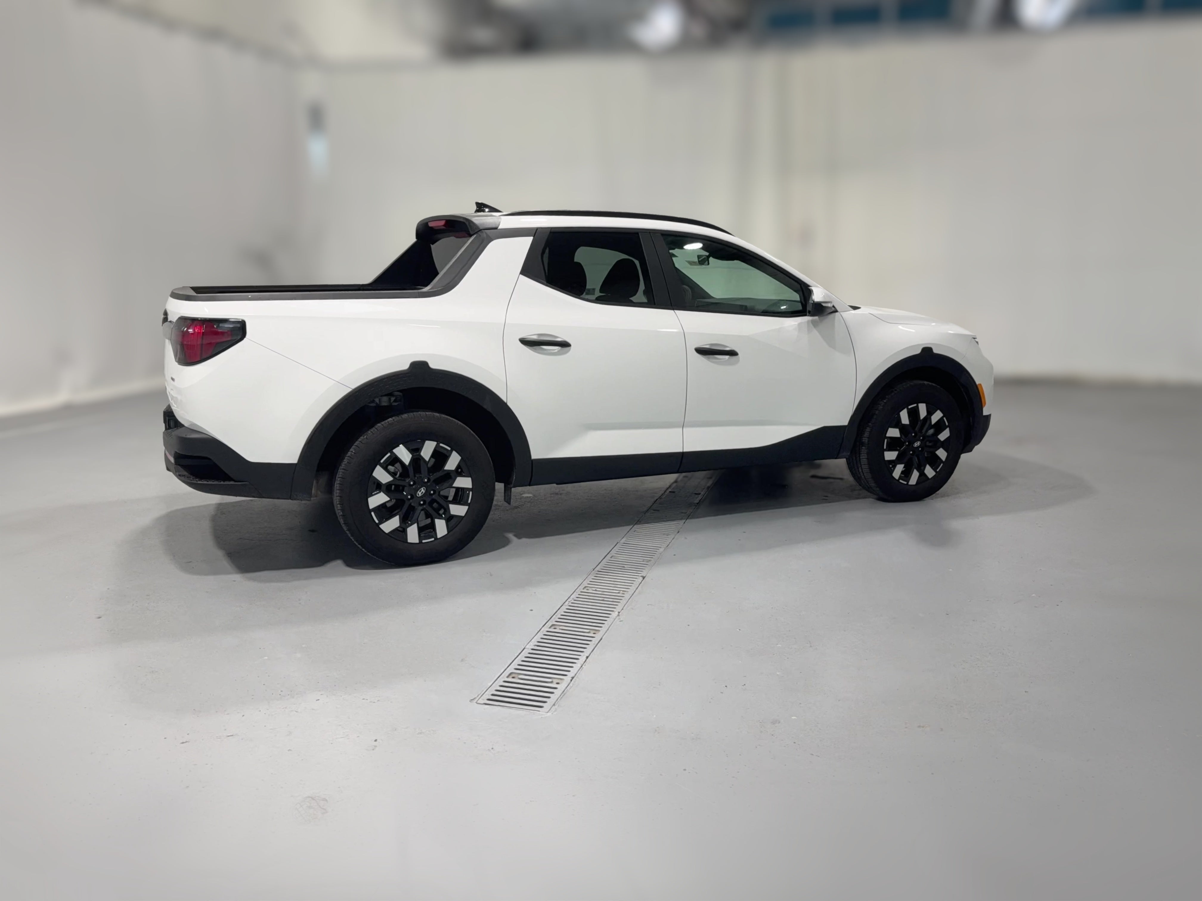 2025 Hyundai Santa Cruz SEL - Photo 33