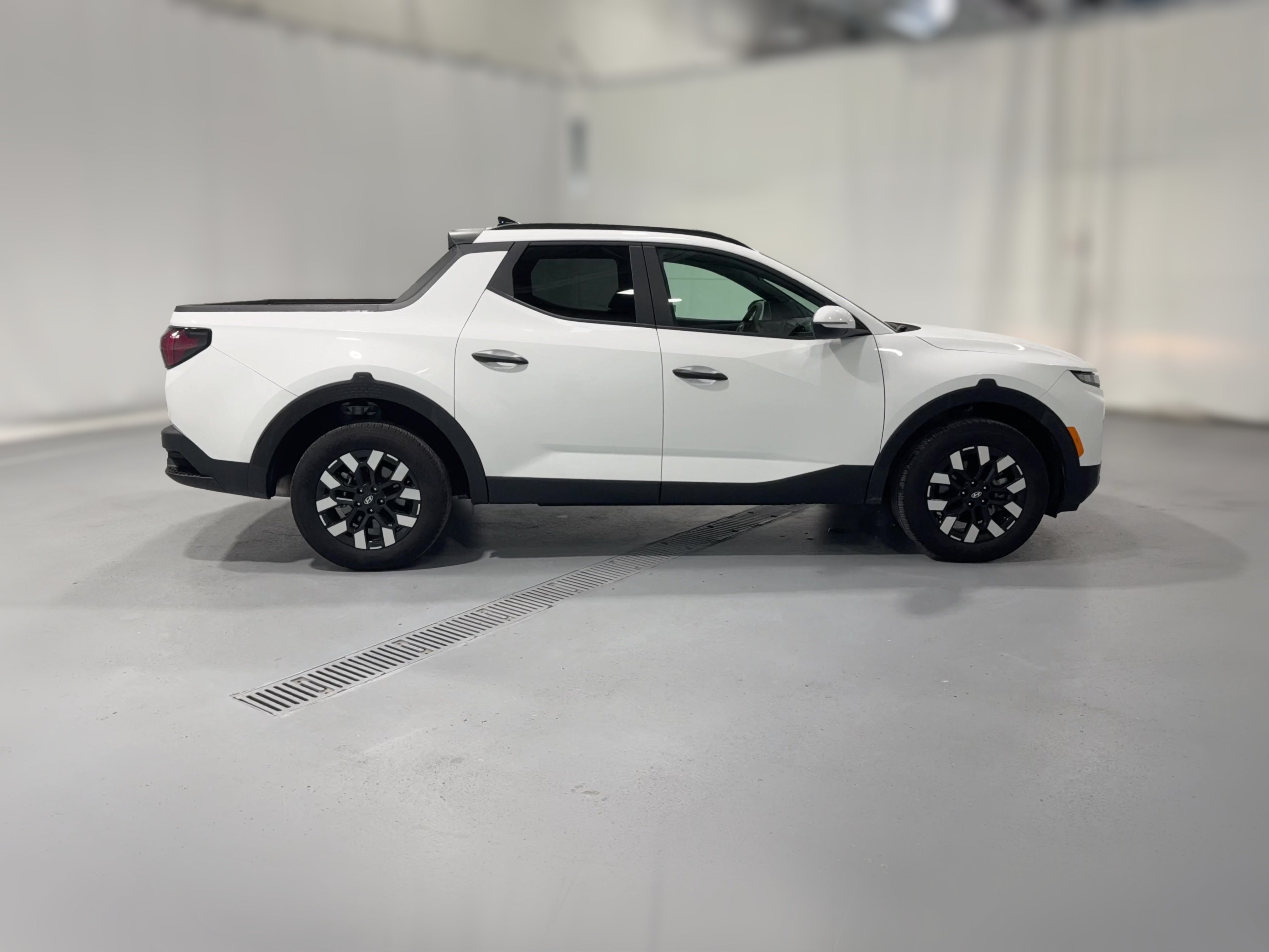 2025 Hyundai Santa Cruz SEL - Photo 34