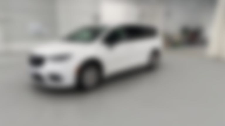 2024 Chrysler Pacifica vehicle photo