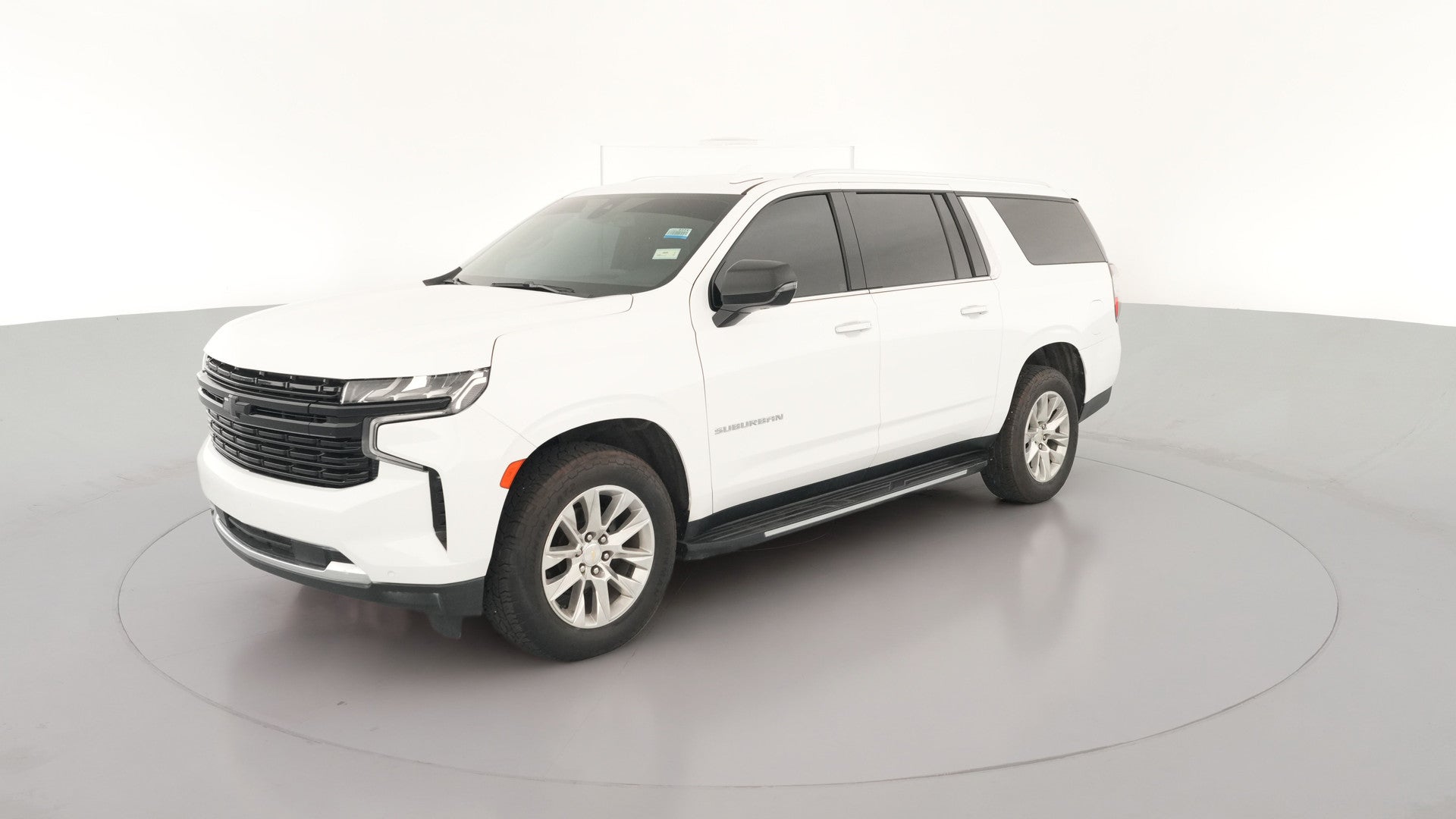 2021 Chevrolet Suburban vehicle photo