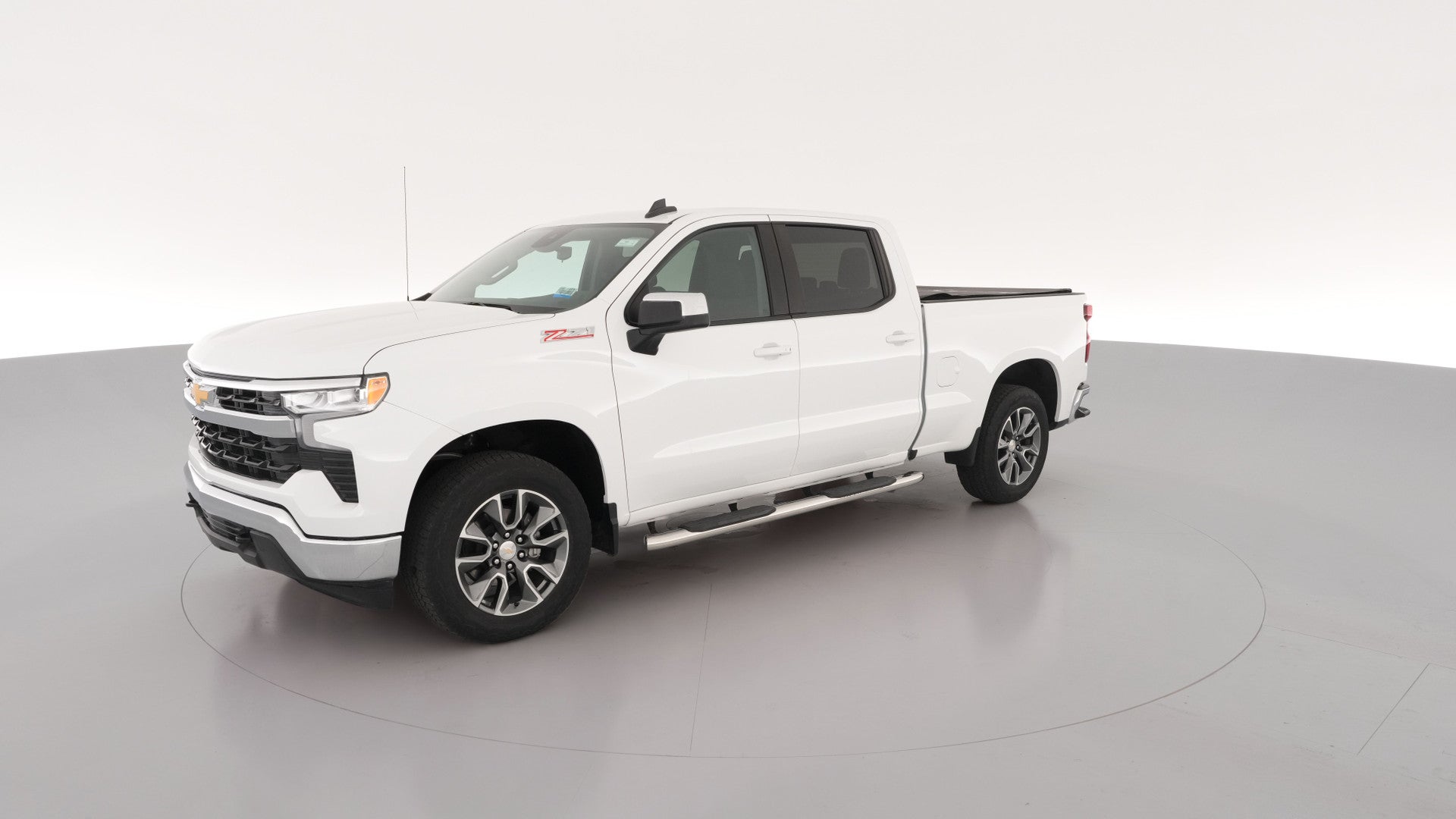 2023 Chevrolet Silverado 1500 Crew Cab vehicle photo