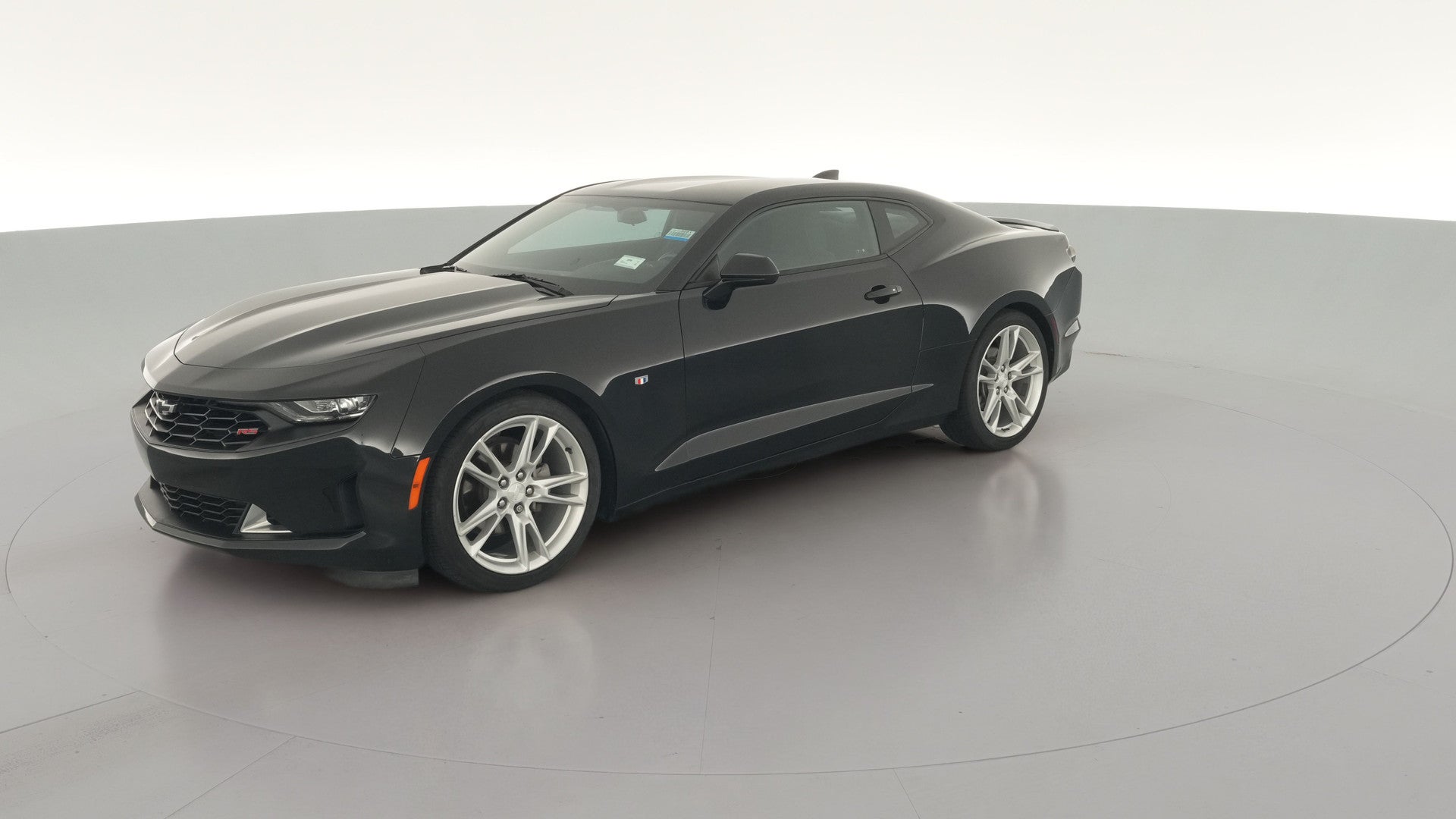 2019 Chevrolet Camaro vehicle photo