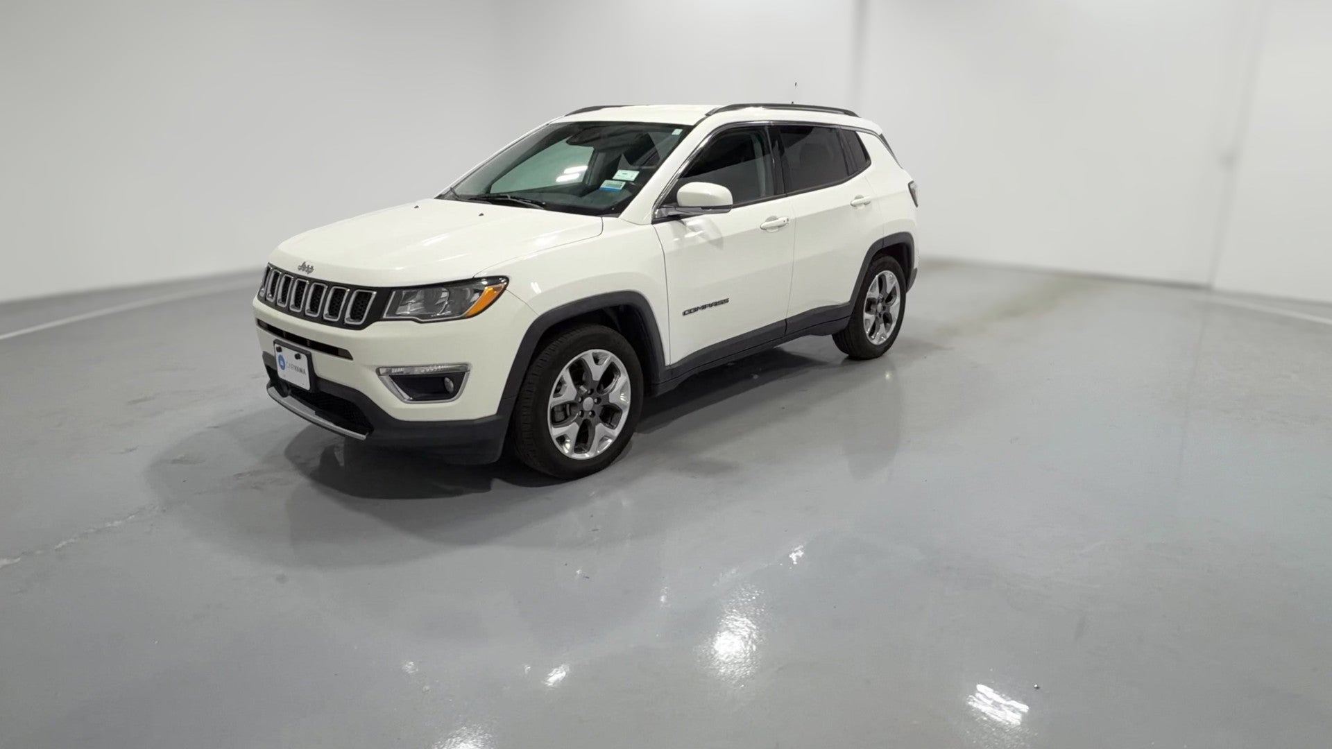2021 Jeep Compass vehicle photo