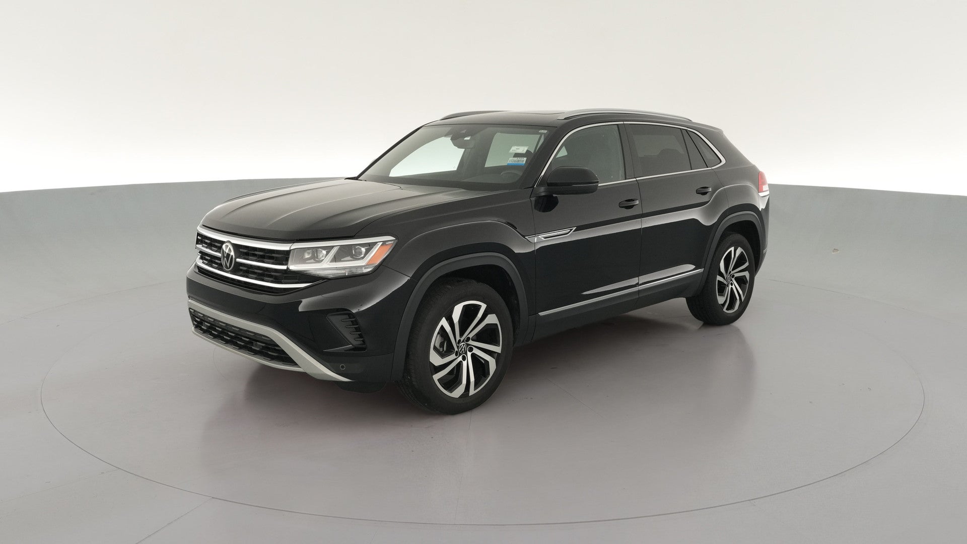 2022 Volkswagen Atlas Cross Sport vehicle photo