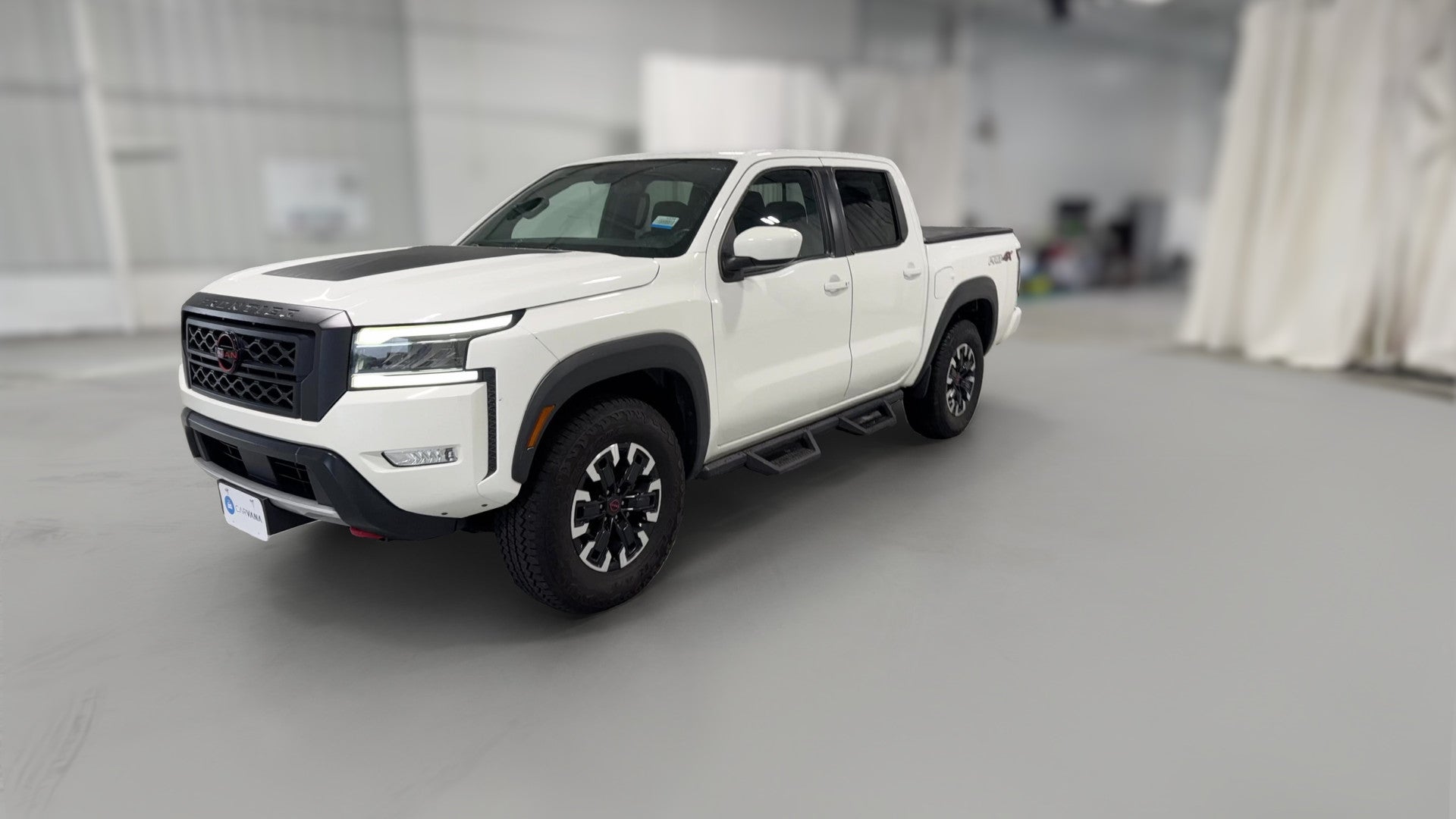 2022 Nissan Frontier Crew Cab vehicle photo