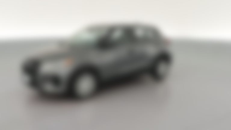 2023 Nissan Kicks vehicle photo
