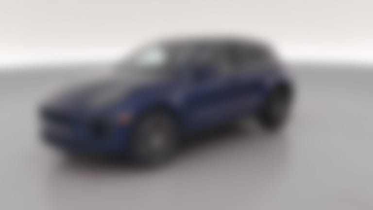 2022 Porsche Macan vehicle photo
