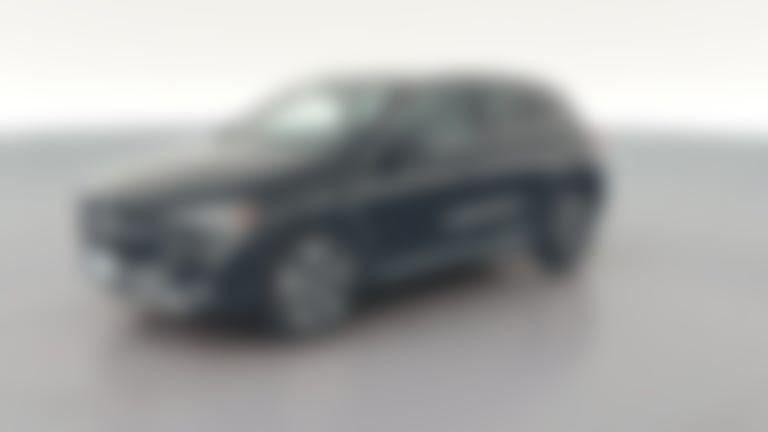 2025 Mercedes-Benz GLA vehicle photo