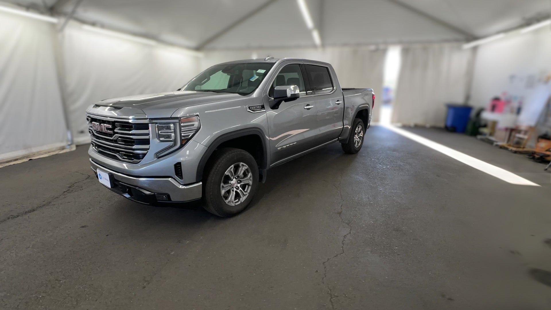 2025 GMC Sierra 1500 Crew Cab vehicle photo