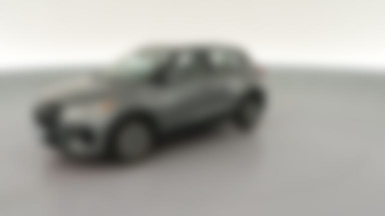 2023 Nissan Kicks vehicle photo