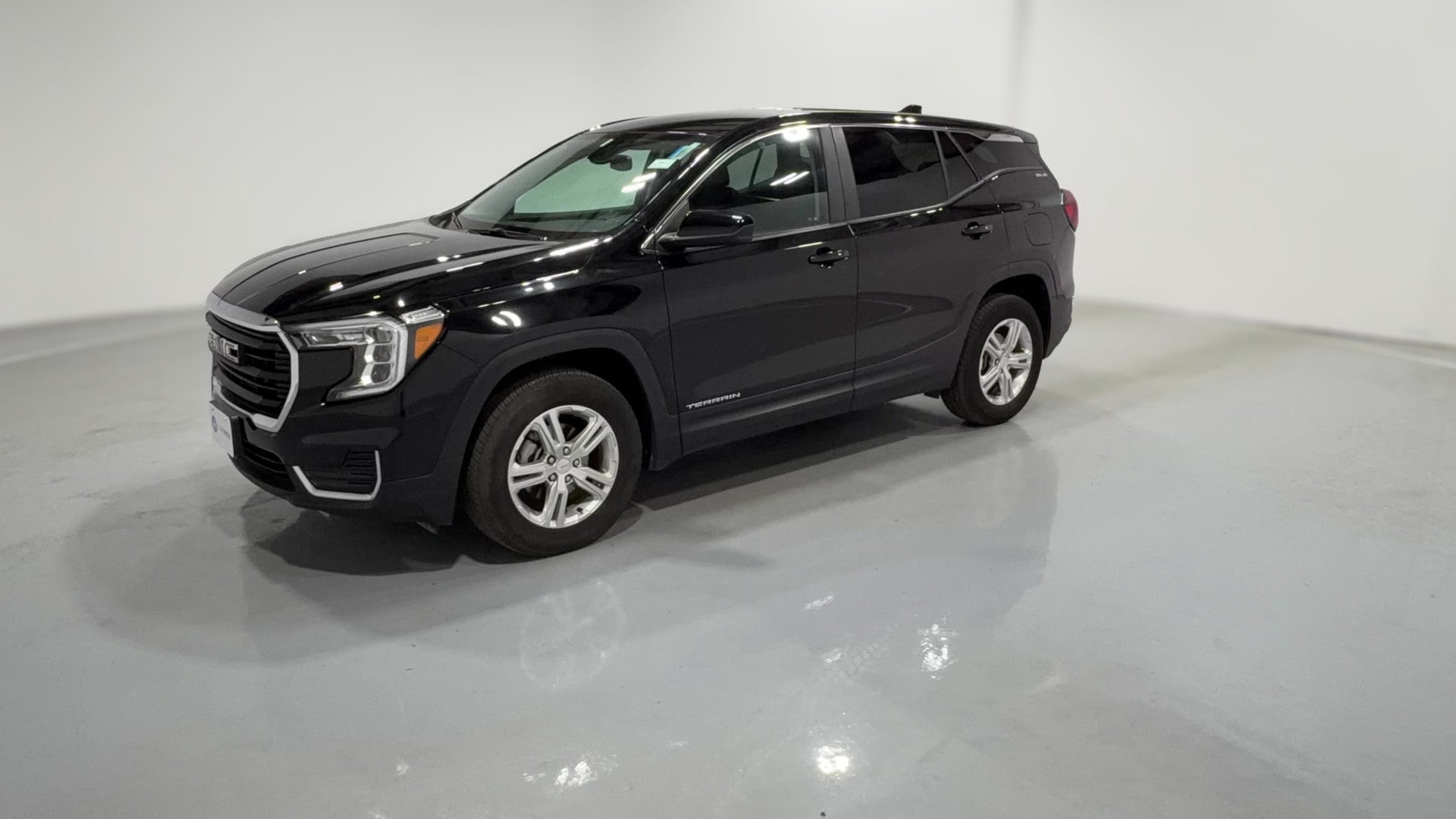 2024 GMC Terrain vehicle photo