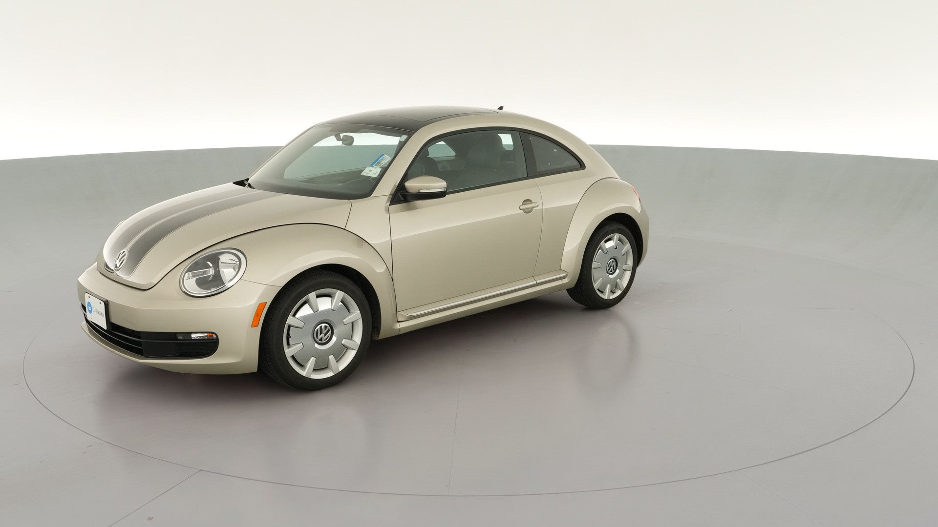 2013 Volkswagen Beetle vehicle photo