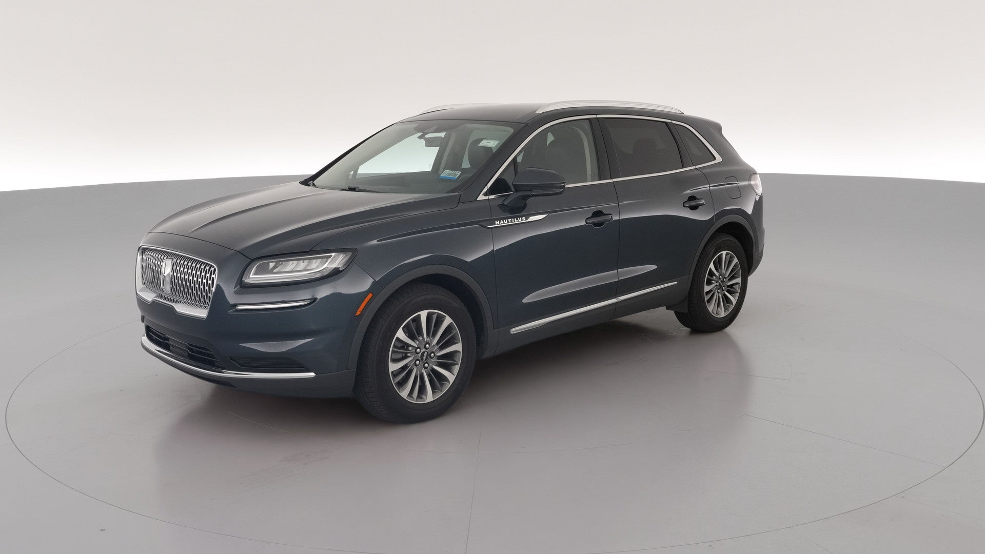 2022 Lincoln Nautilus vehicle photo