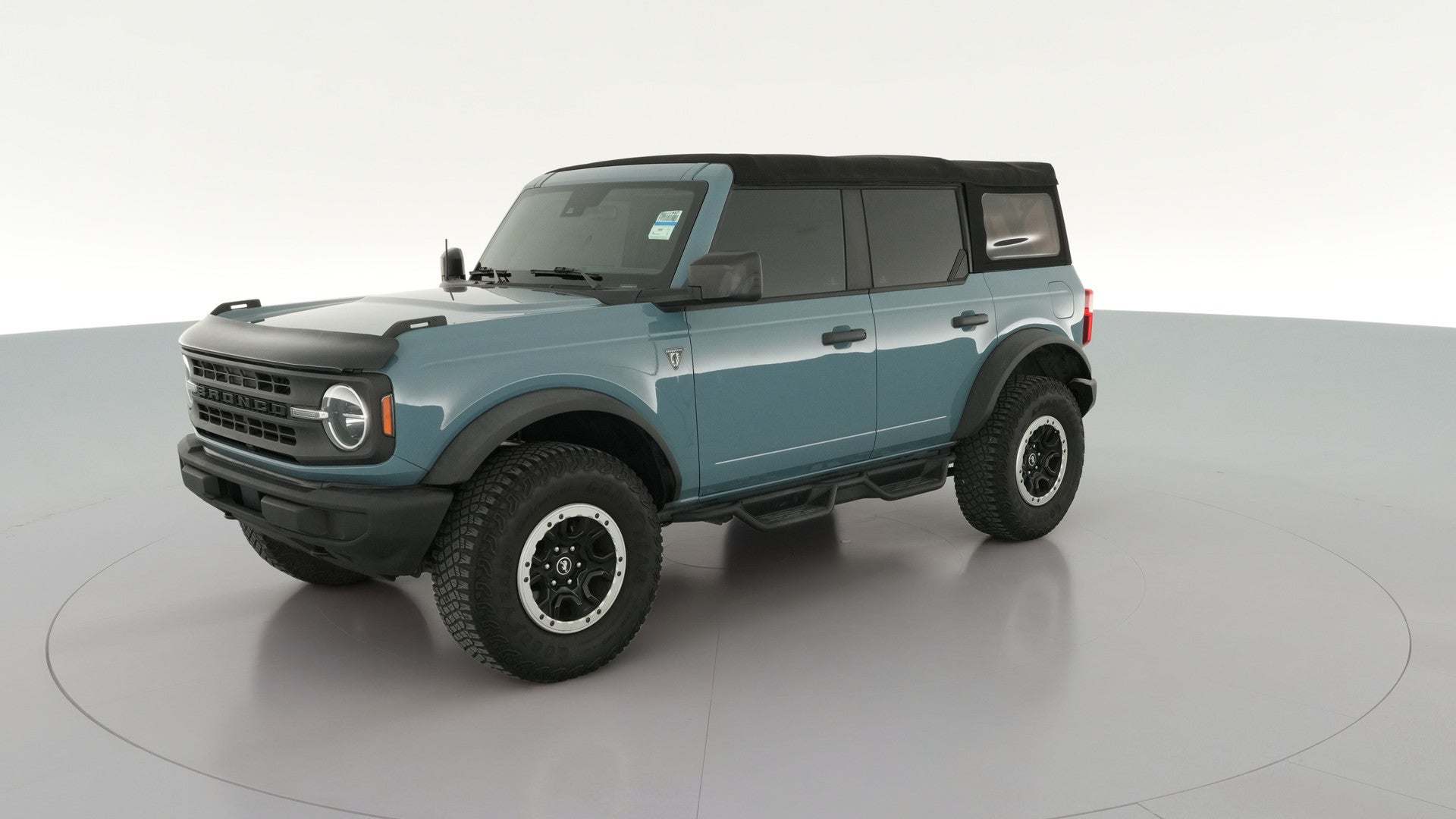 2022 Ford Bronco vehicle photo
