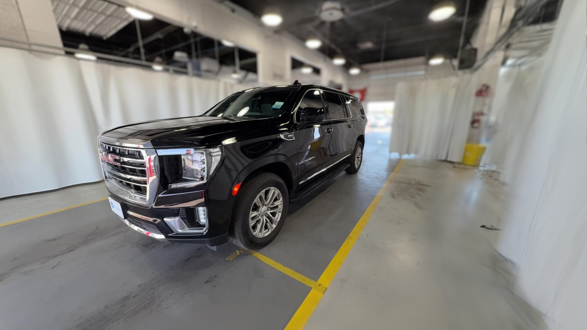 2024 GMC Yukon XL vehicle photo