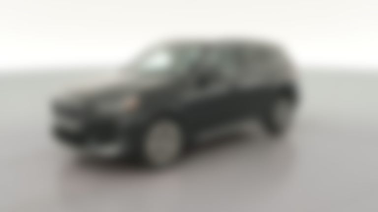 2025 BMW X1 vehicle photo