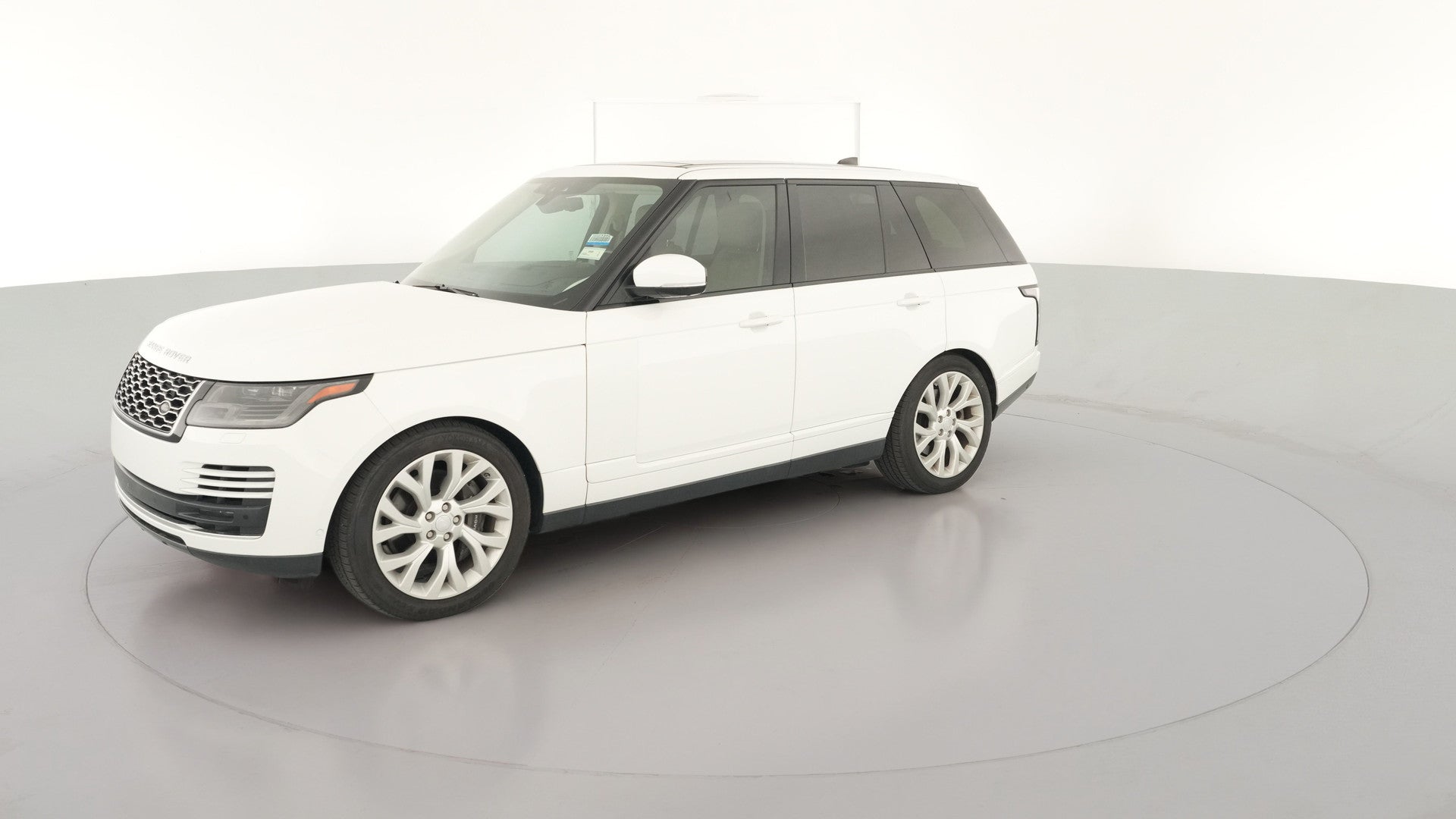 2018 Land Rover Range Rover vehicle photo