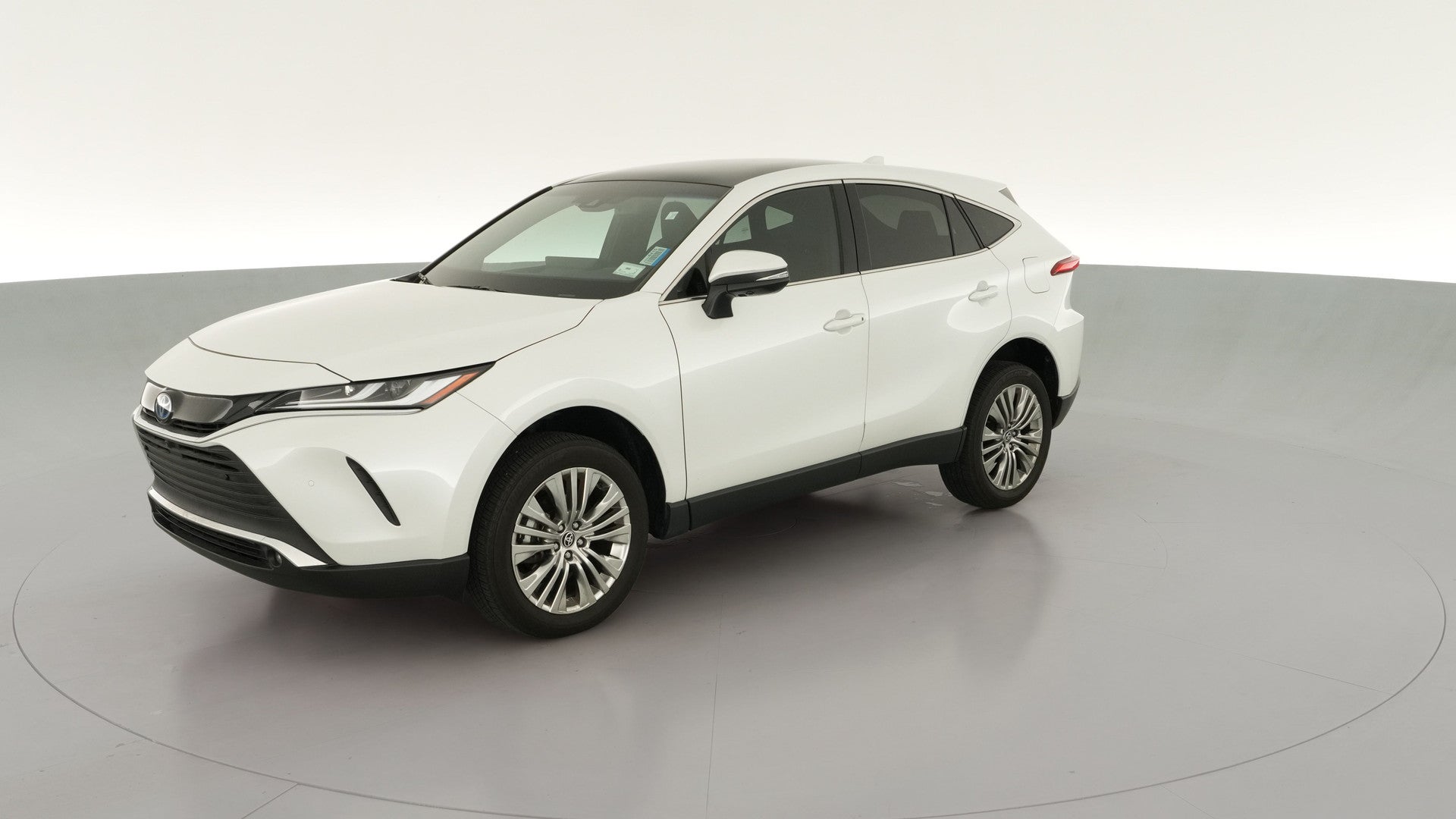 2023 Toyota Venza vehicle photo