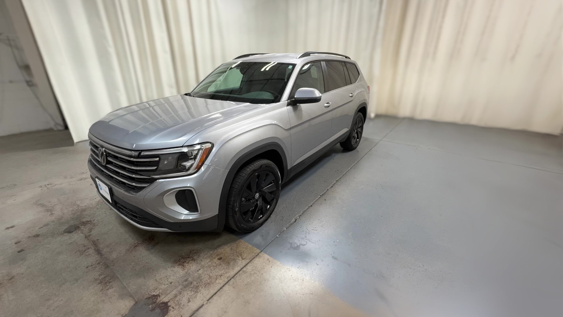 2026 Volkswagen Atlas vehicle photo