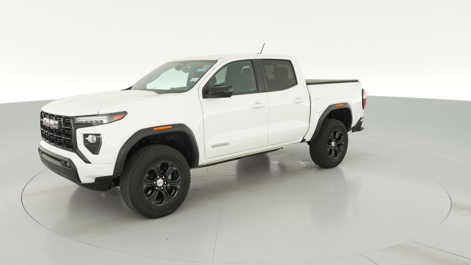 2024 GMC Canyon Crew Cab vehicle photo
