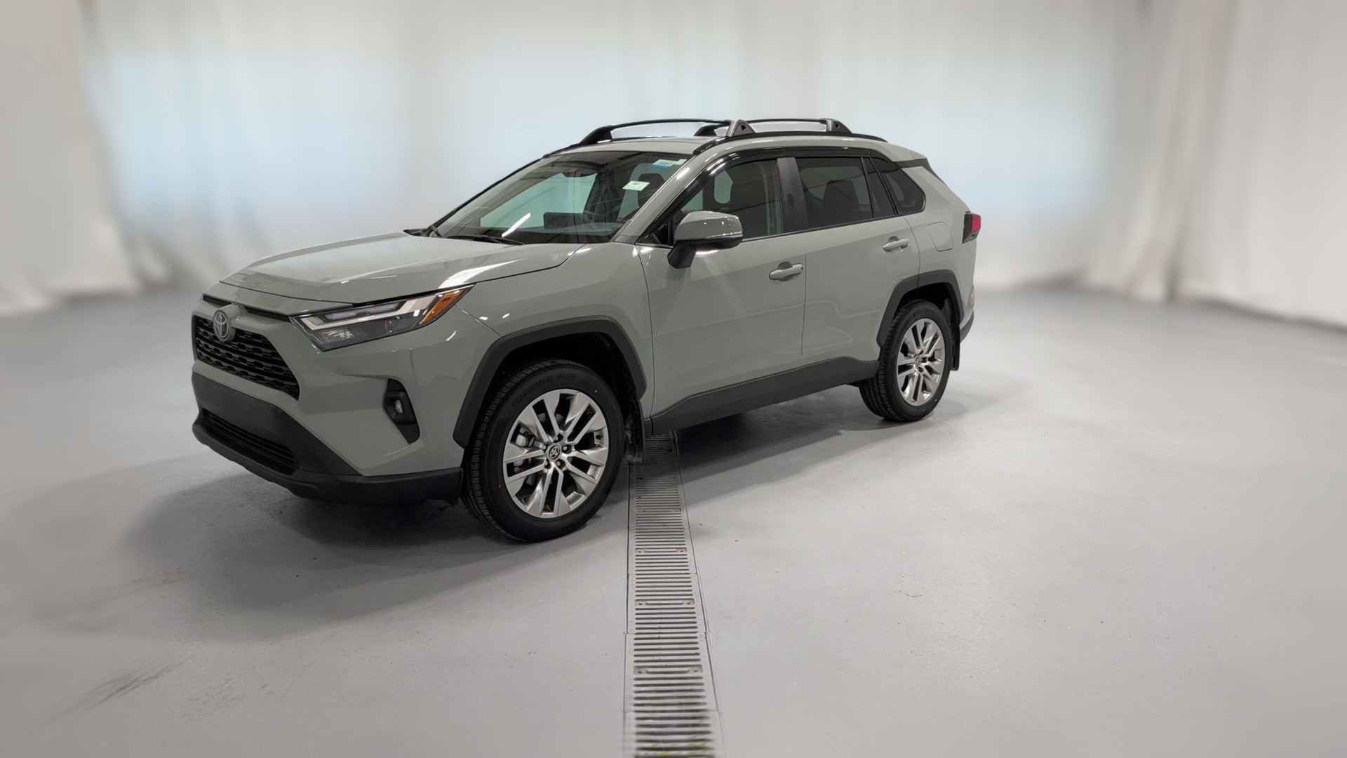 2023 Toyota RAV4 vehicle photo