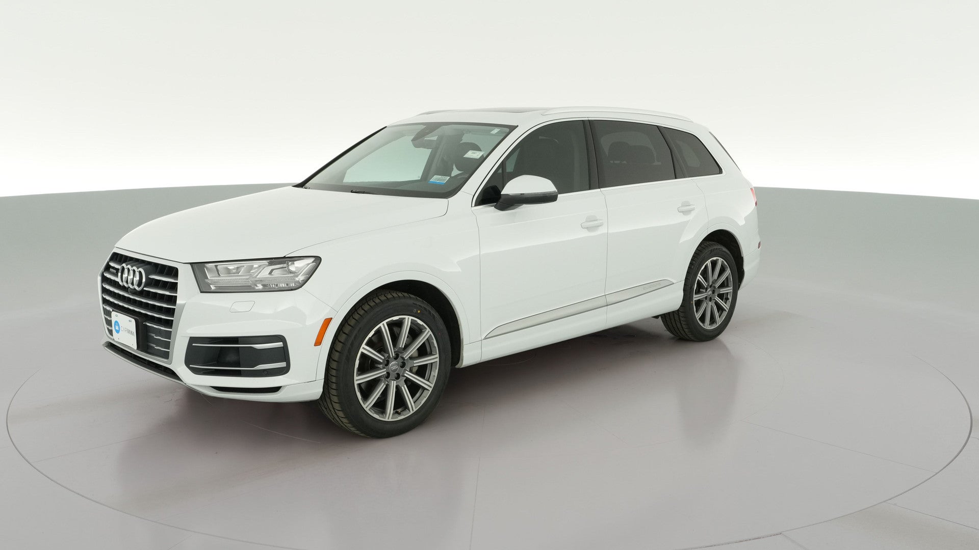 2019 Audi Q7 vehicle photo