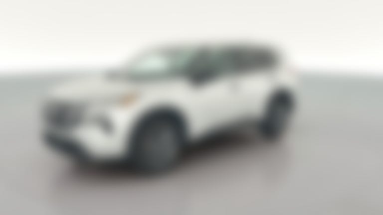 2024 Nissan Rogue vehicle photo