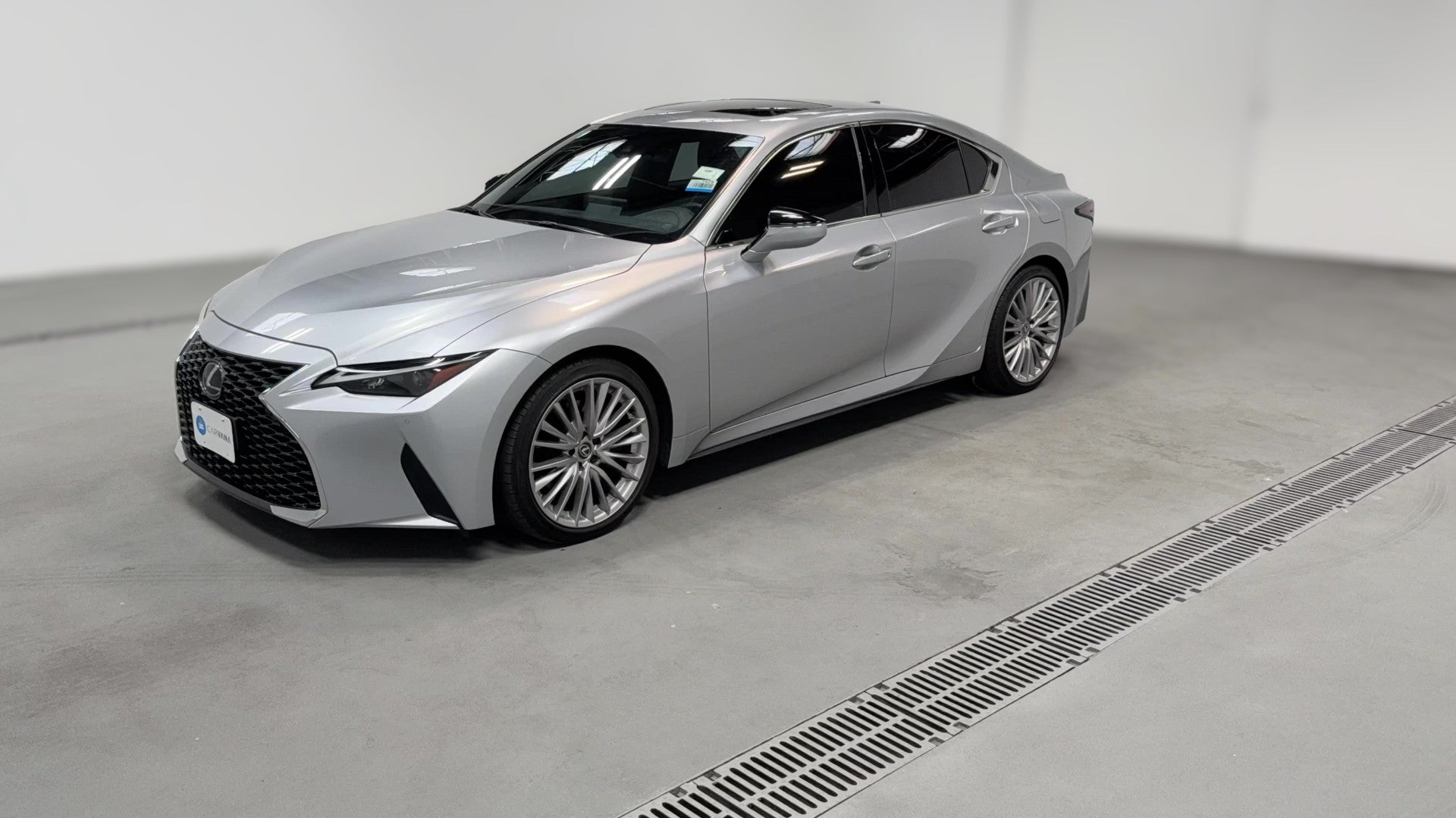 2024 Lexus IS vehicle photo