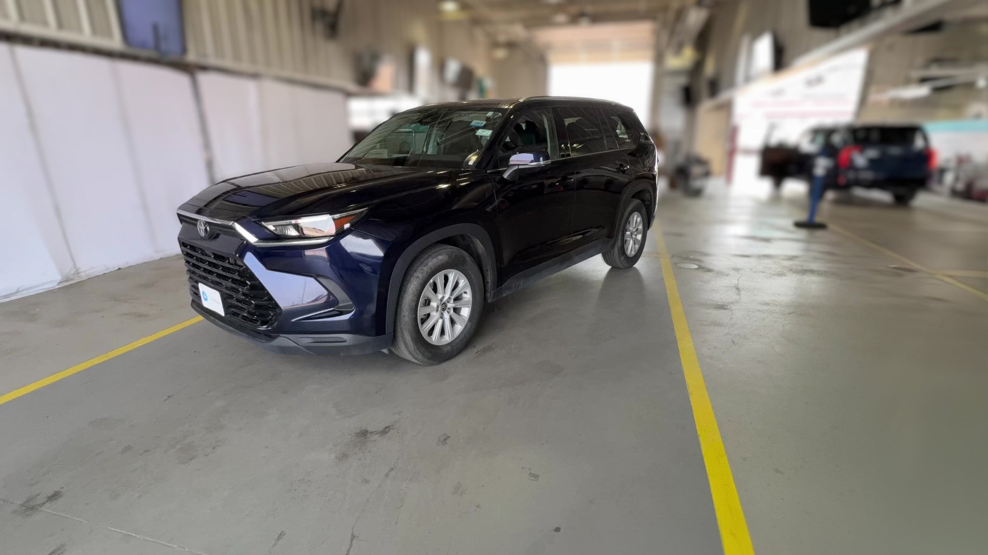 2025 Toyota Grand Highlander vehicle photo