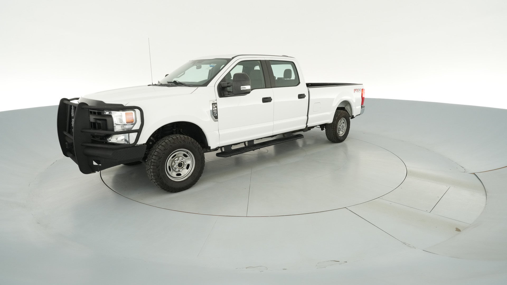2020 Ford F250 Super Duty Crew Cab vehicle photo