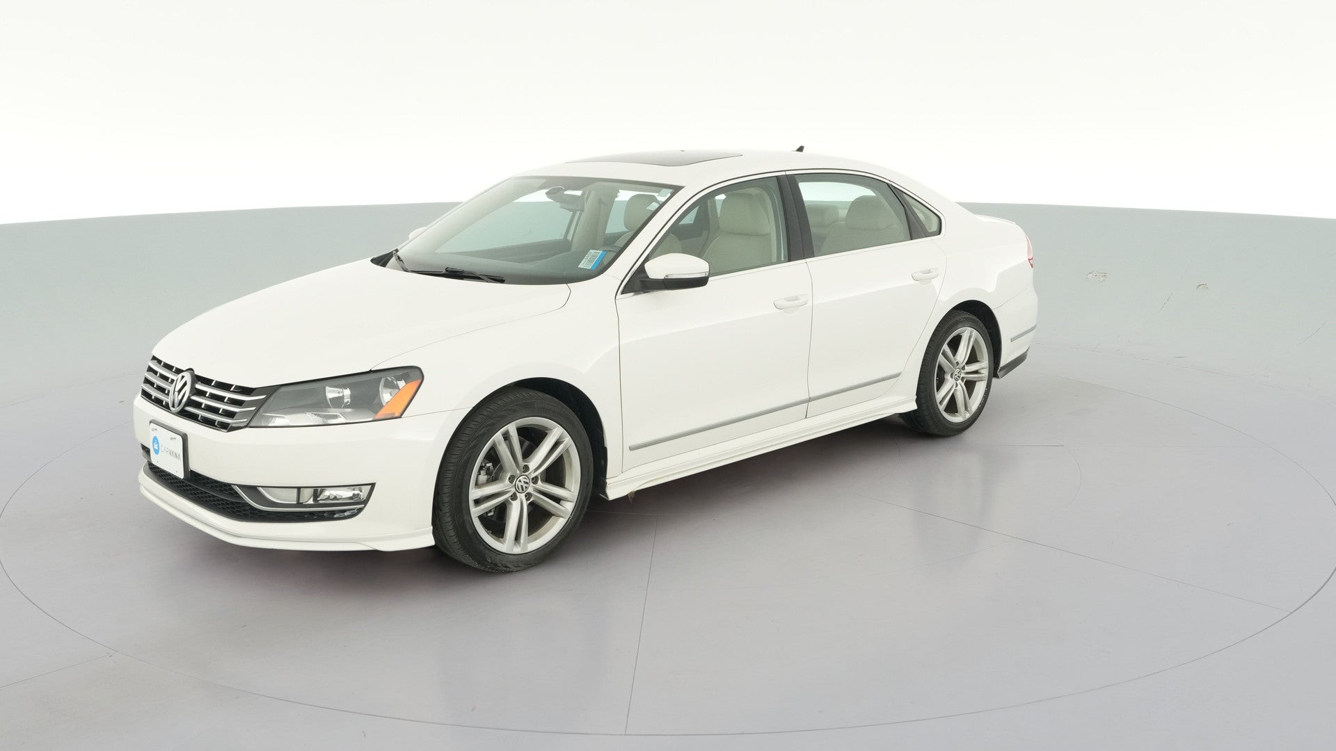 2015 Volkswagen Passat vehicle photo