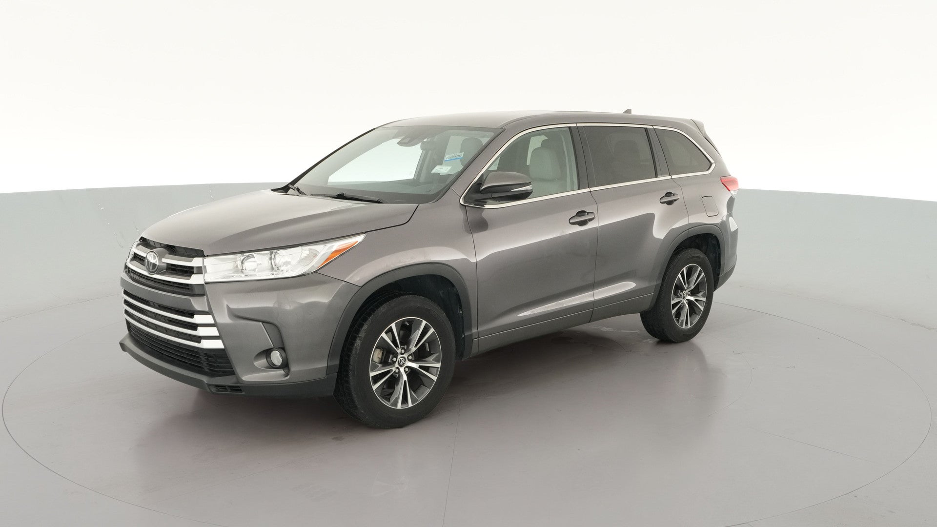 2018 Toyota Highlander vehicle photo
