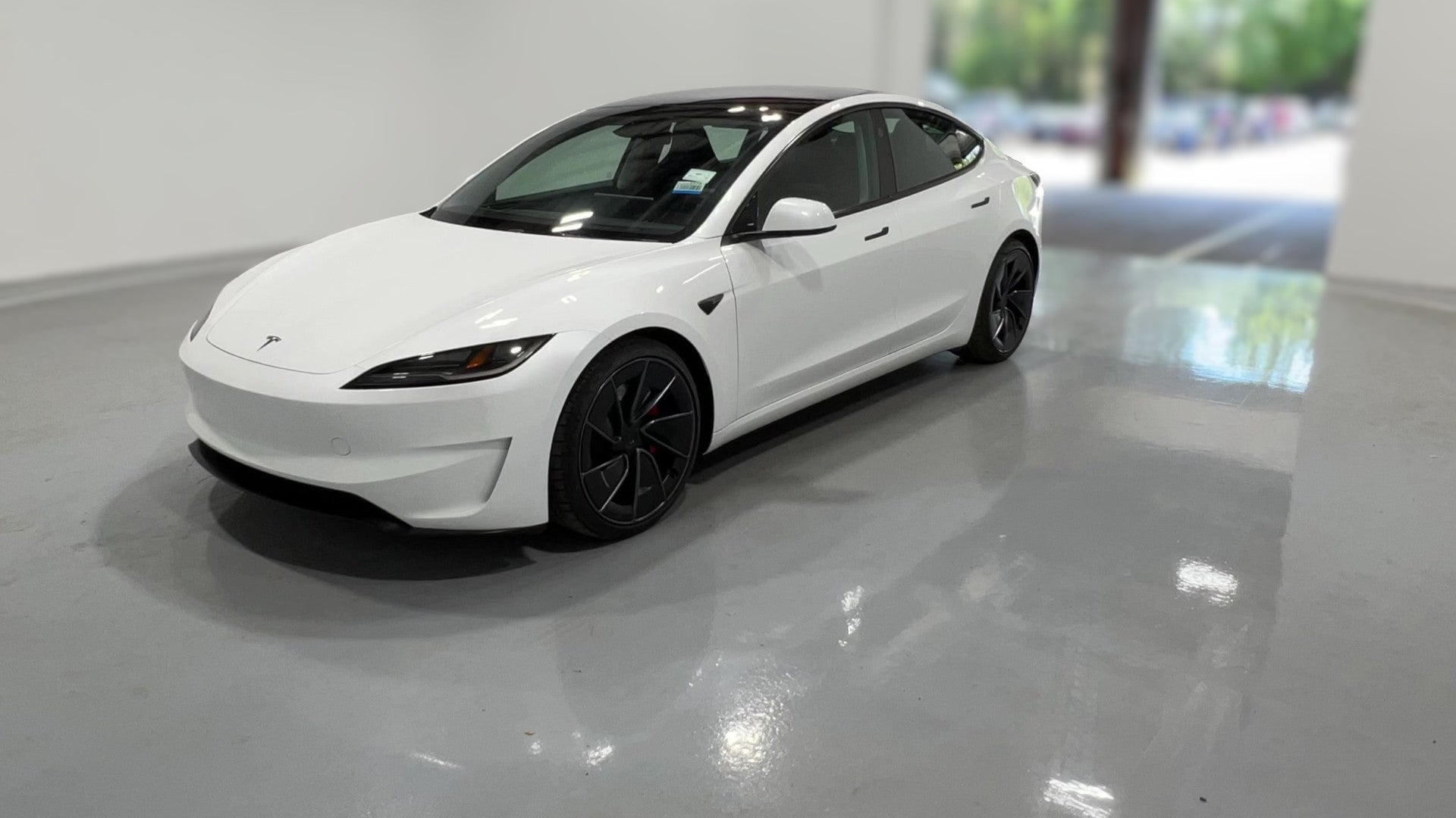 2024 Tesla Model 3 vehicle photo