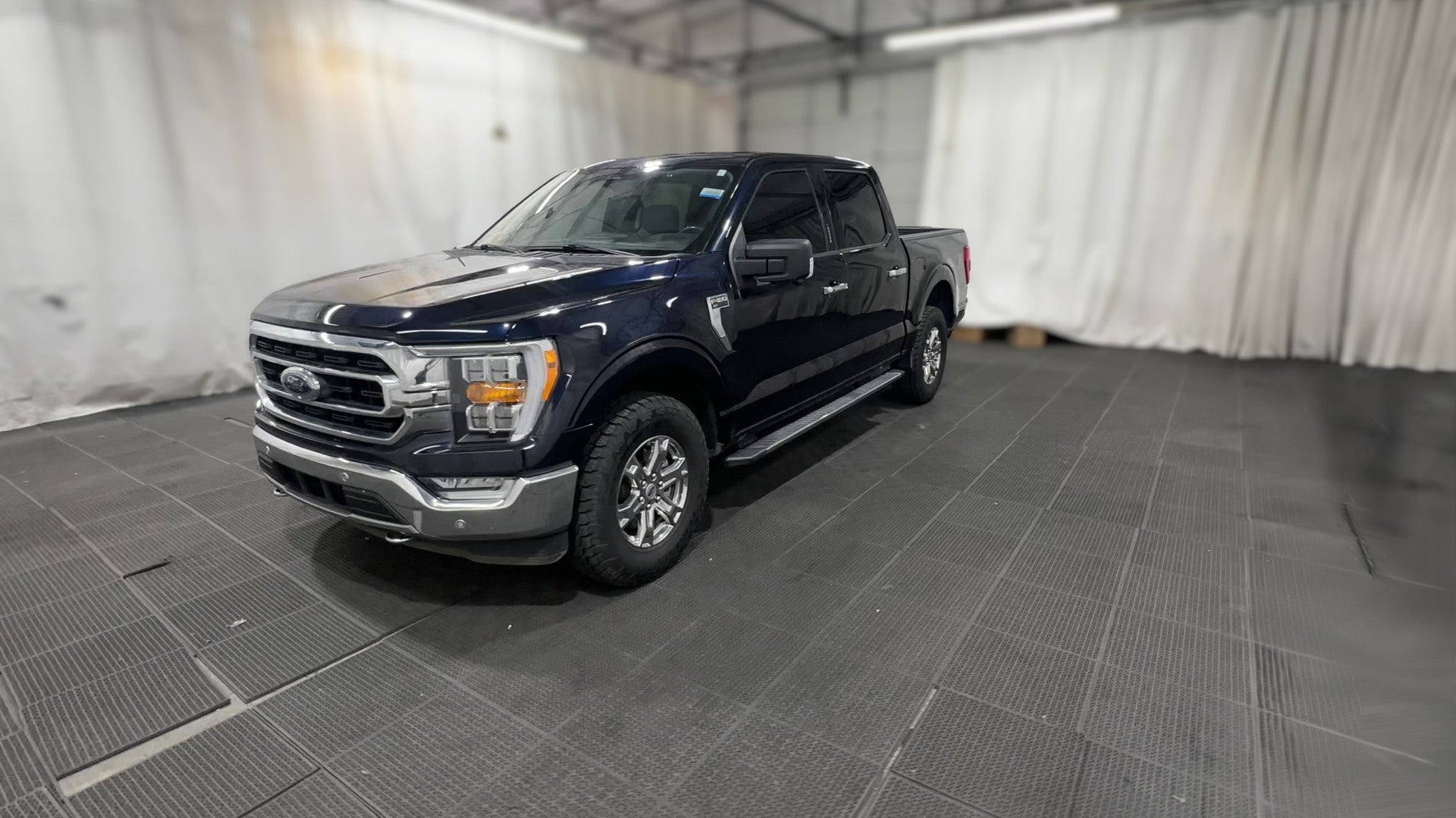 2021 Ford F150 SuperCrew Cab vehicle photo