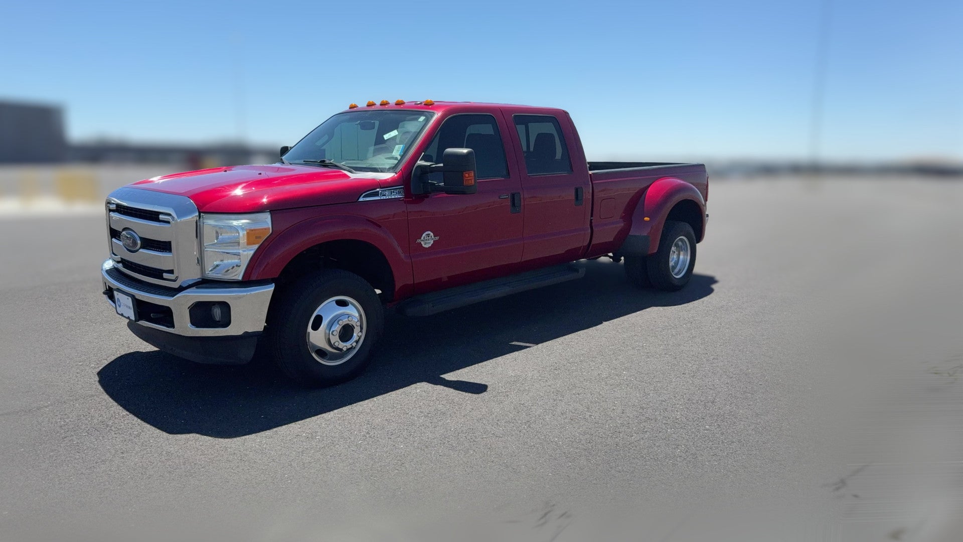 2016 Ford F350 Super Duty Crew Cab vehicle photo