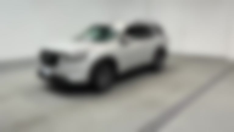 2025 Nissan Pathfinder vehicle photo