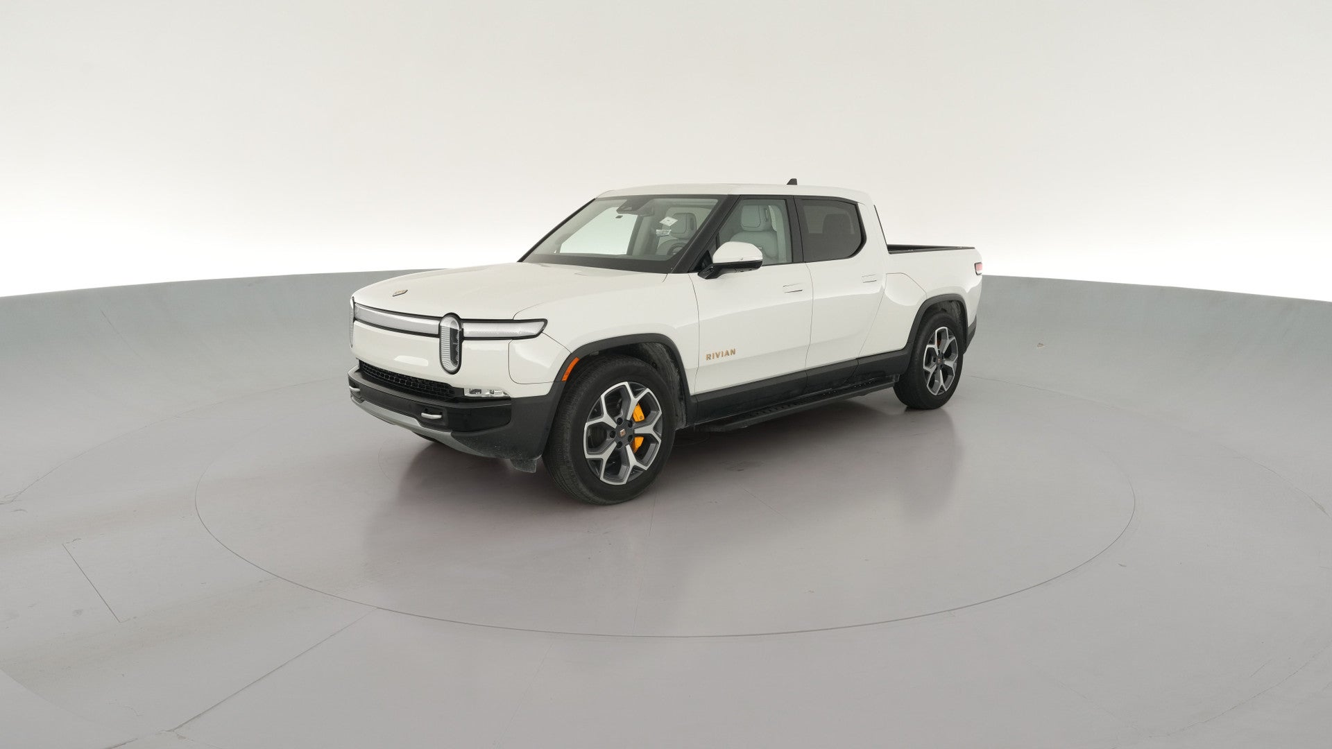 2022 Rivian R1T vehicle photo