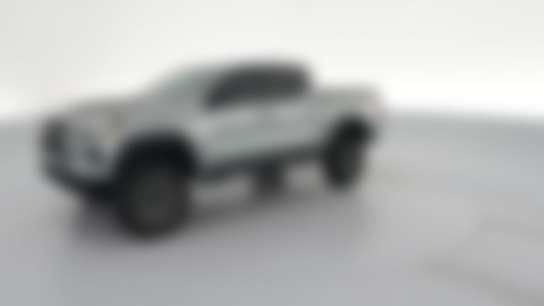 2024 Chevrolet Colorado Crew Cab vehicle photo